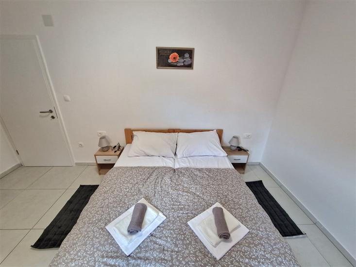 Apartment A3, for 6 persons