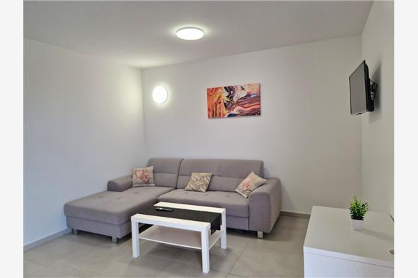 Apartment A3, for 6 persons