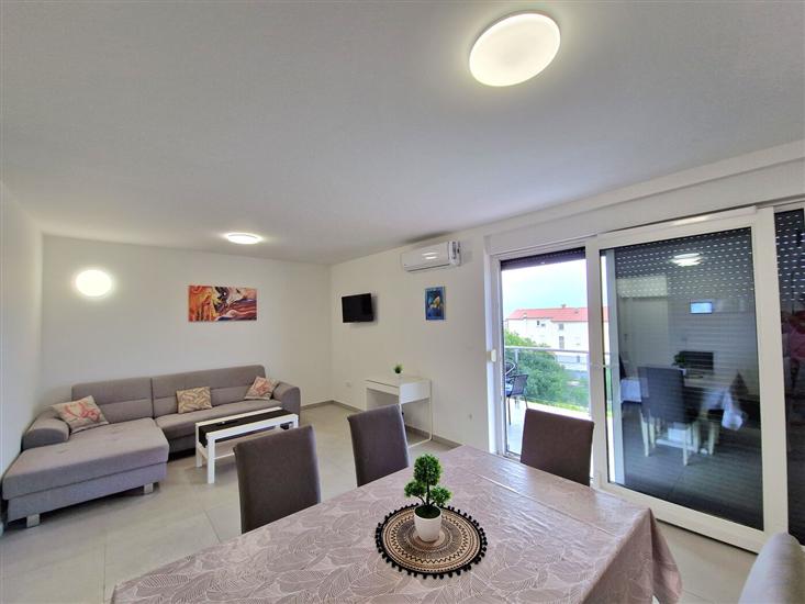 Apartment A3, for 6 persons