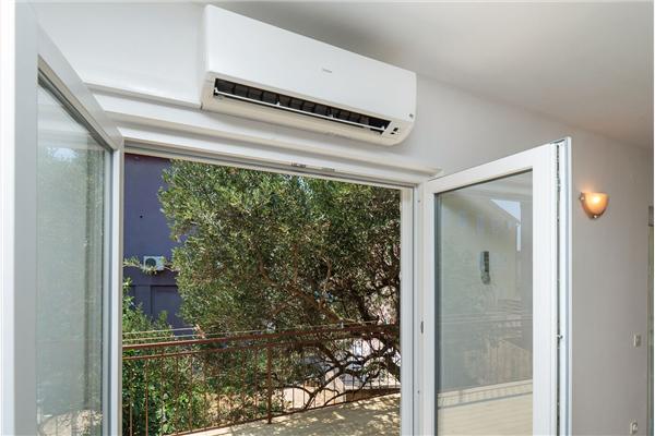 Apartment A1, for 5 persons