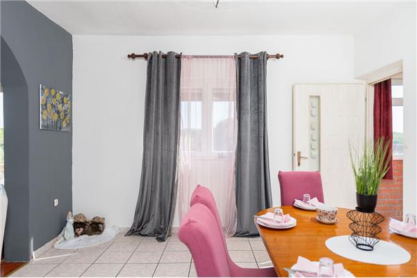 Apartment A1, for 6 persons