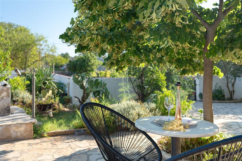 Apartment Villageway