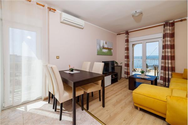 Apartment A2, for 4 persons