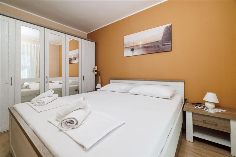 Apartment A2, for 4 persons