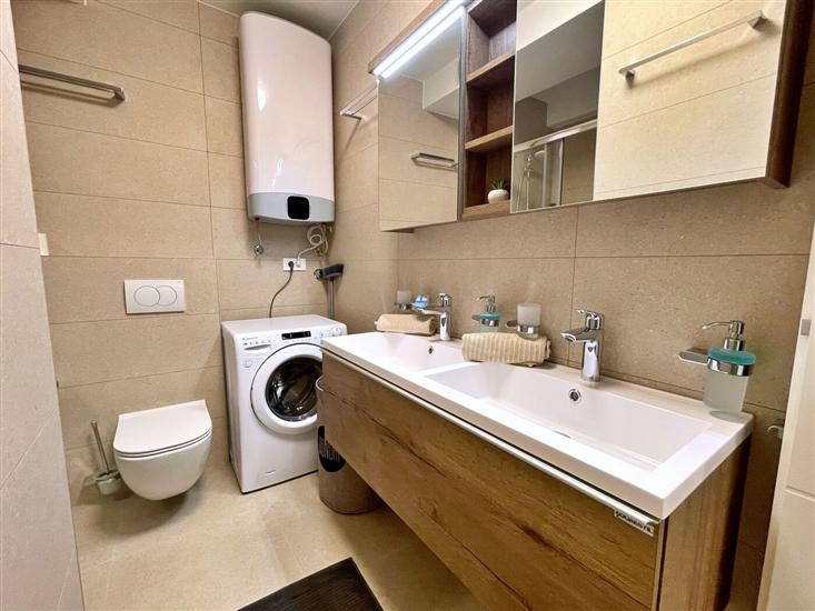 Apartman A2, za 6 osoba/e