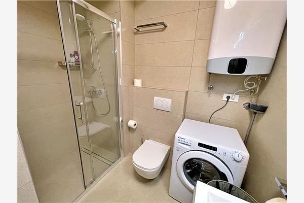 Apartman A2, za 6 osoba/e