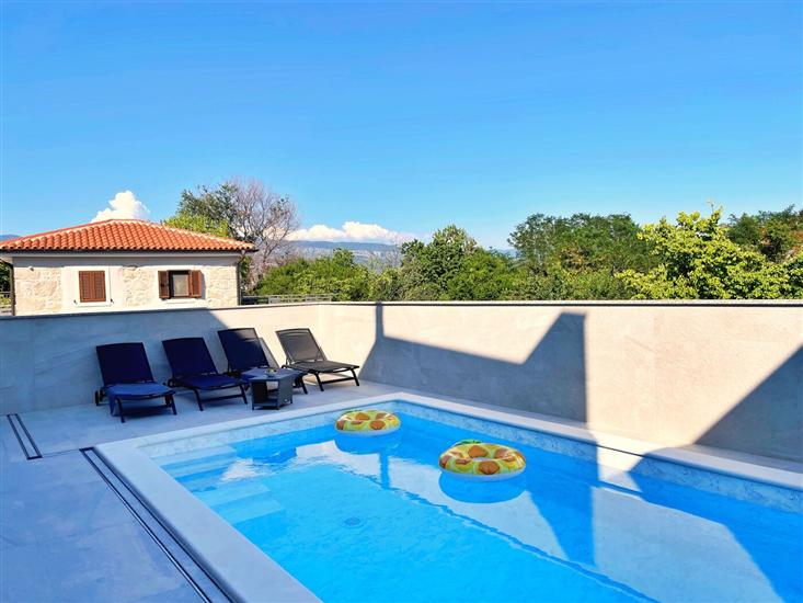 Apartment A1, for 6 persons