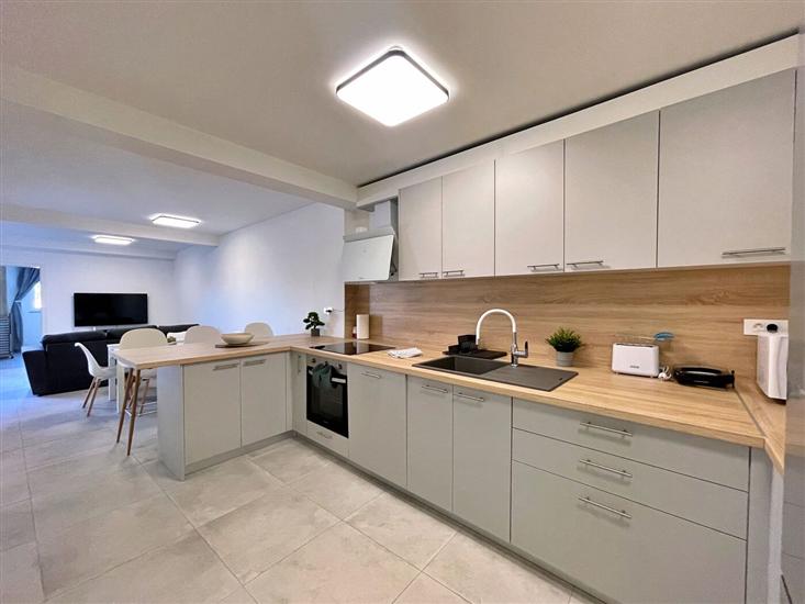 Apartment A1, for 6 persons