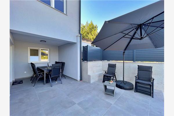 Apartment A1, for 6 persons