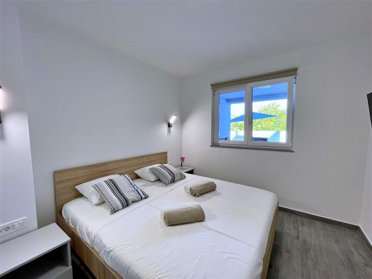 Apartment A1, for 6 persons