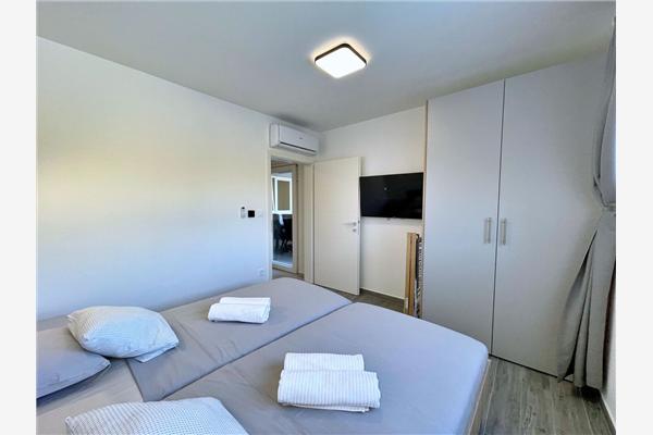 Apartment A1, for 6 persons