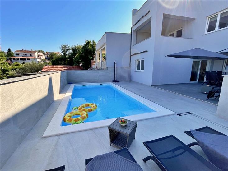 Apartment A1, for 6 persons