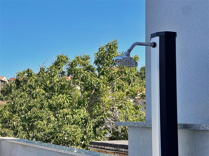 Apartment A1, for 6 persons