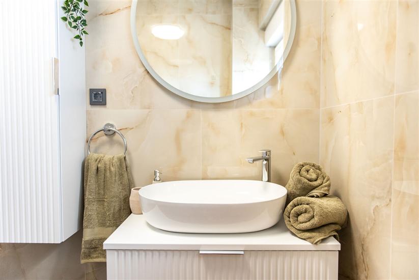 Apartment A1, for 6 persons