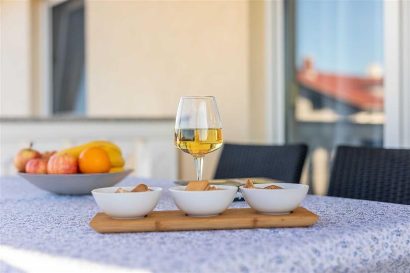 Apartment A2, for 4 persons