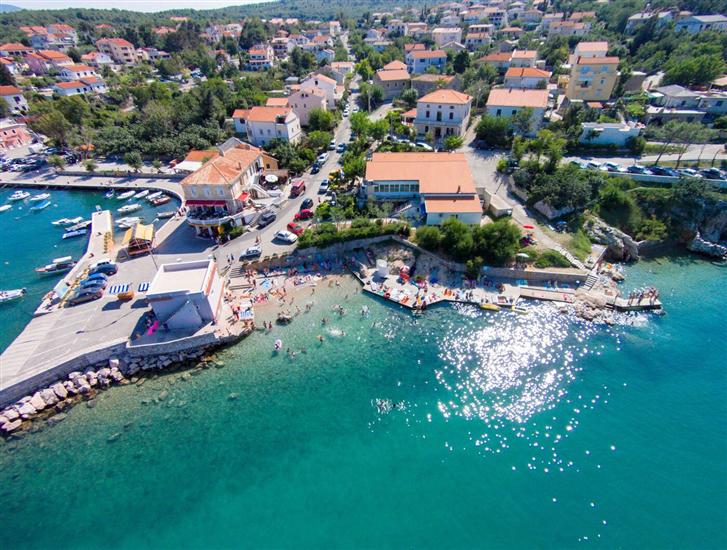 Apartments Bonum with Private Pool