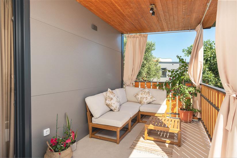 Apartment A1, for 5 persons