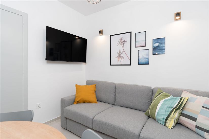 Apartment A2, for 5 persons