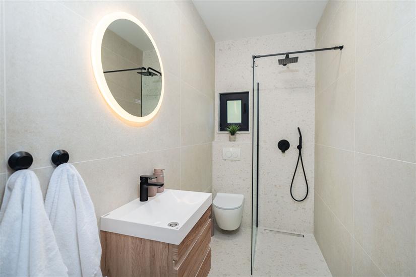 Apartment A3, for 5 persons