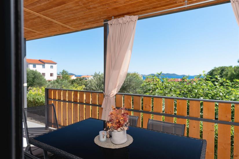 Apartment A4, for 5 persons