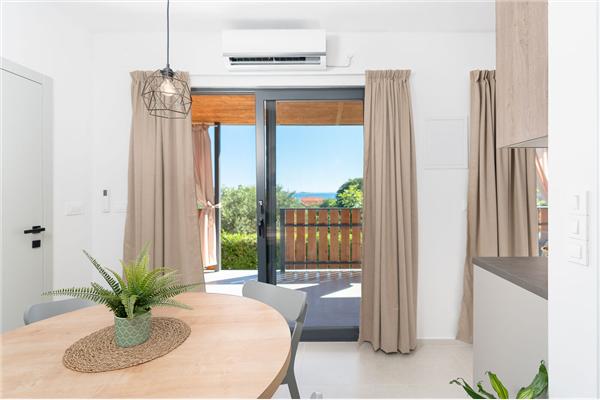 Apartment A4, for 5 persons