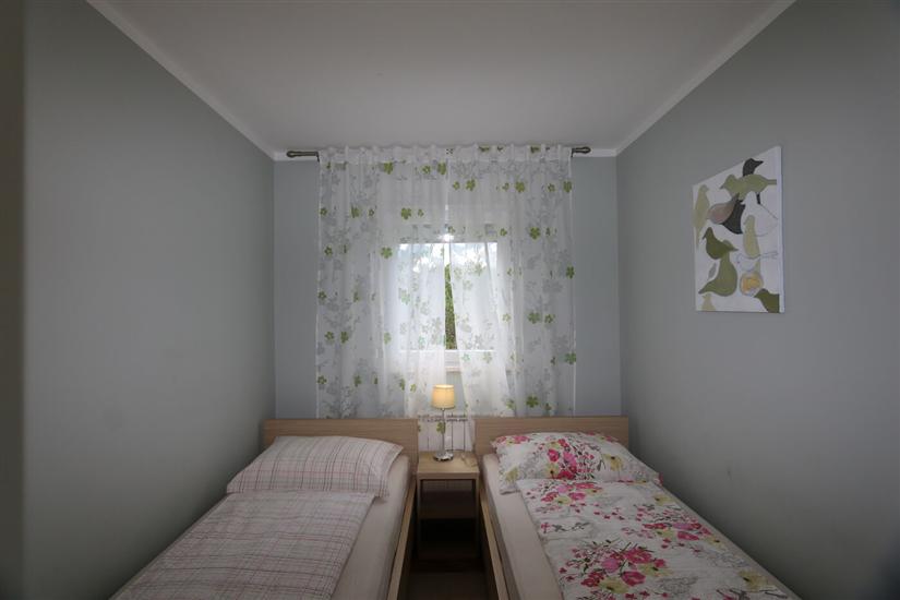 Apartment A2, for 7 persons