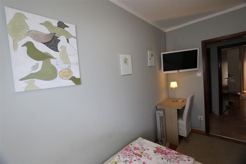 Apartment A2, for 7 persons