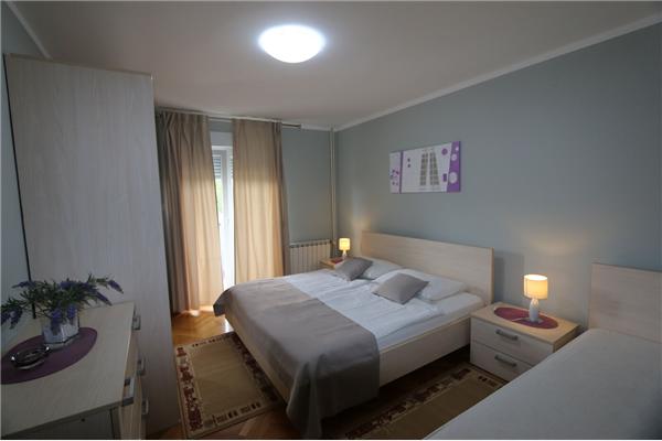 Apartment A2, for 7 persons