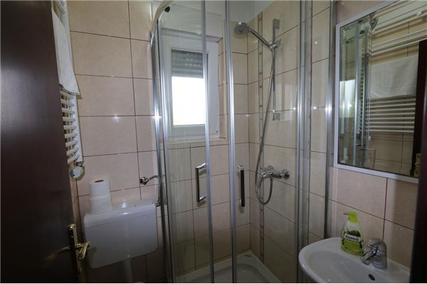 Apartment A2, for 7 persons