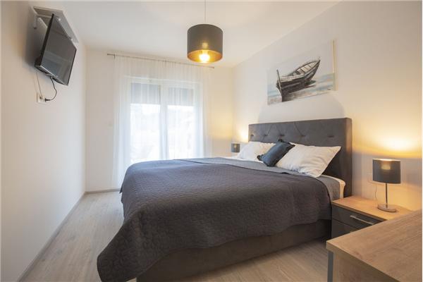 House K1, for 8 persons