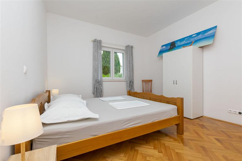 Apartment A1, for 8 persons