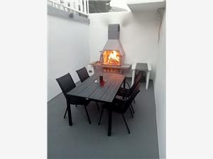 Apartament Split i Riwiera Trogir,RezerwujSunsetOd 114 €