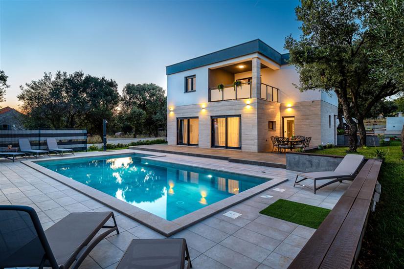 House Malia