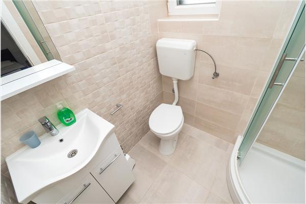 Apartment A3, for 8 persons