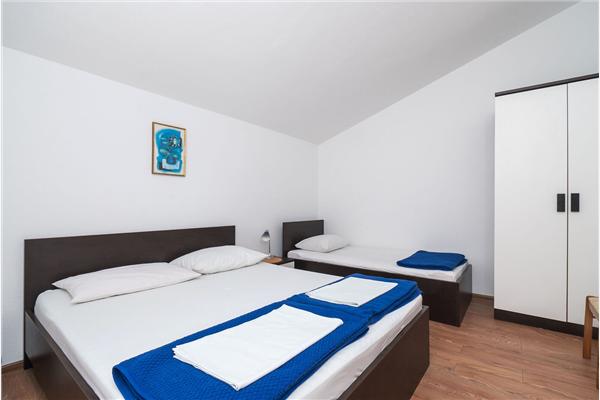 Apartment A3, for 8 persons