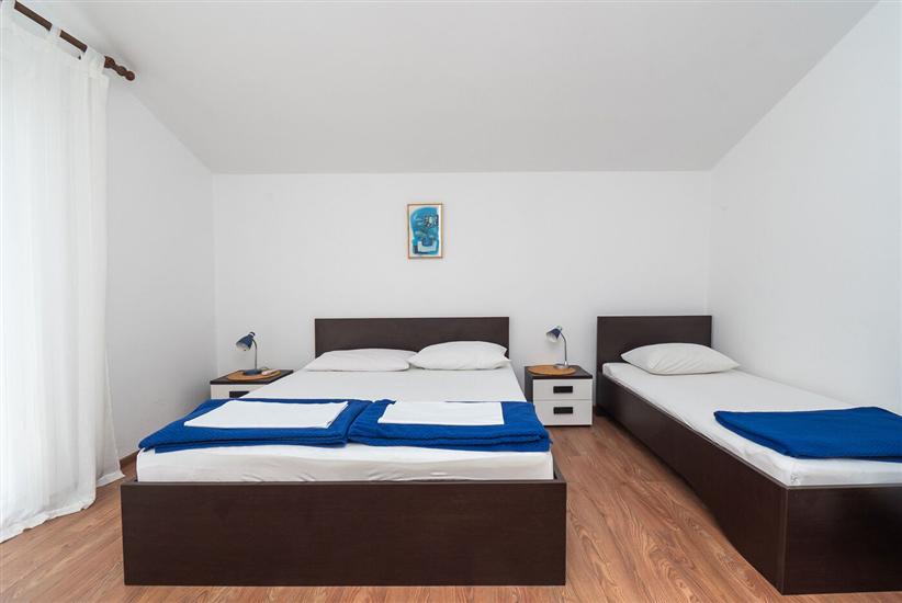 Apartment A3, for 8 persons