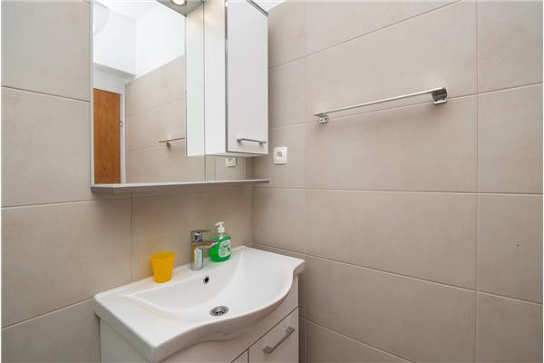 Apartment A3, for 8 persons