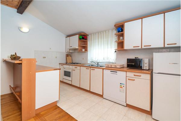 Apartment A3, for 8 persons