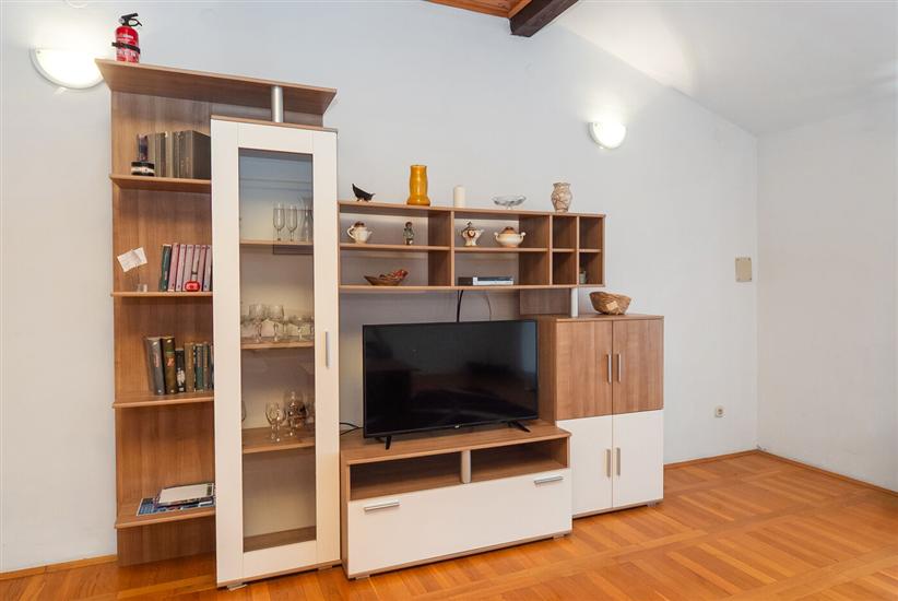 Apartment A3, for 8 persons