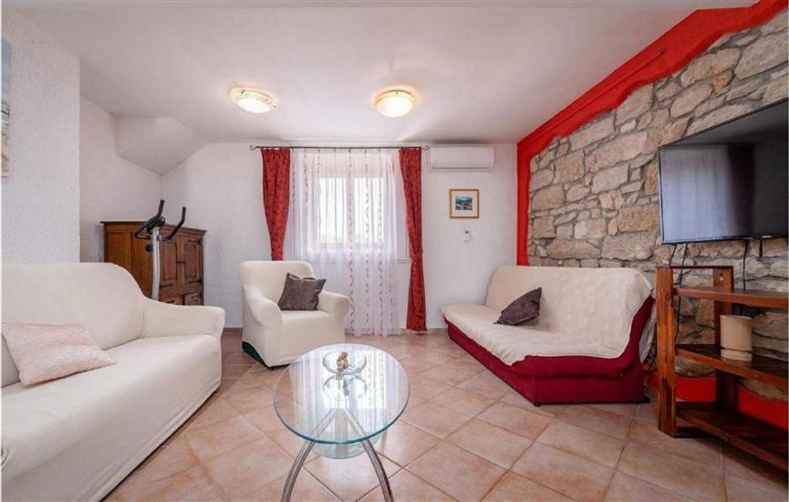 House K1, for 6 persons