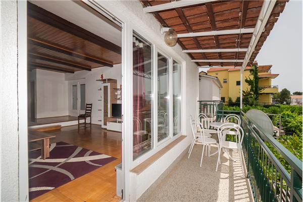 Apartment A3, for 8 persons