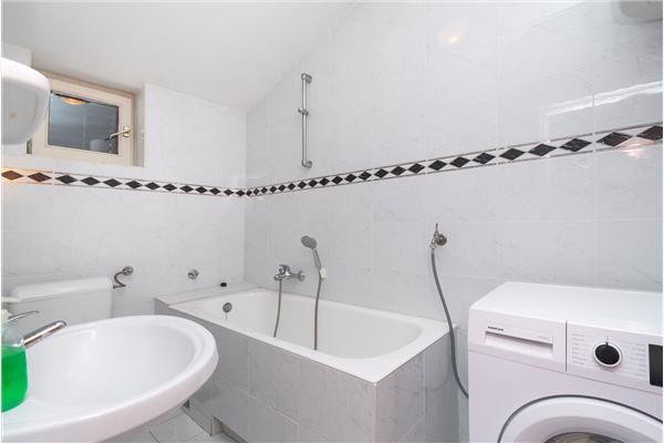 Apartment A3, for 8 persons