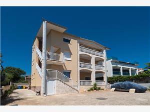 Apartment Sibenik Riviera,BookLjubicaFrom 114 €