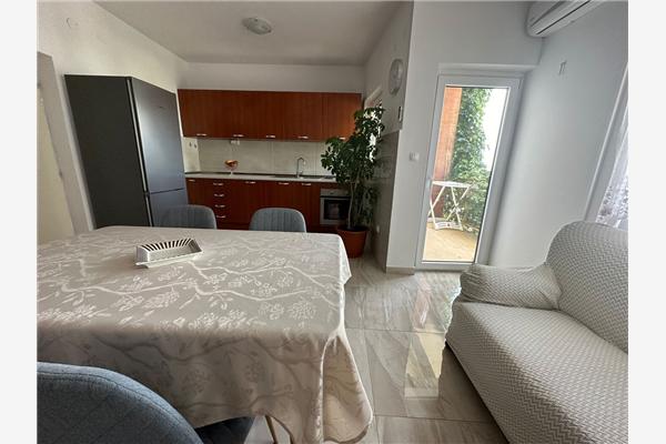 Apartment A3, for 6 persons