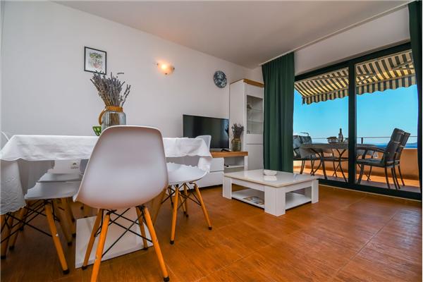 Apartment A2, for 5 persons