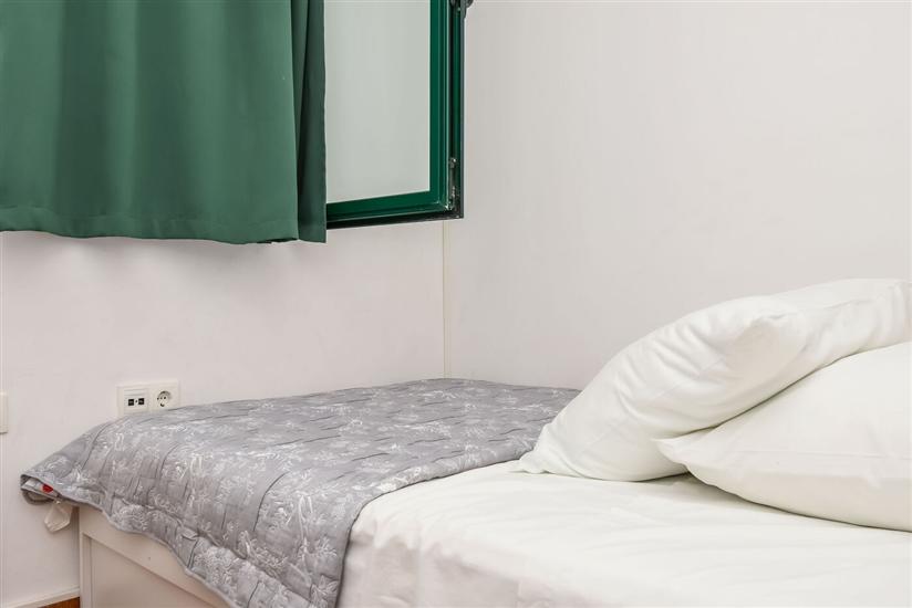 Apartment A2, for 5 persons