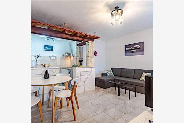 Apartment A1, for 3 persons