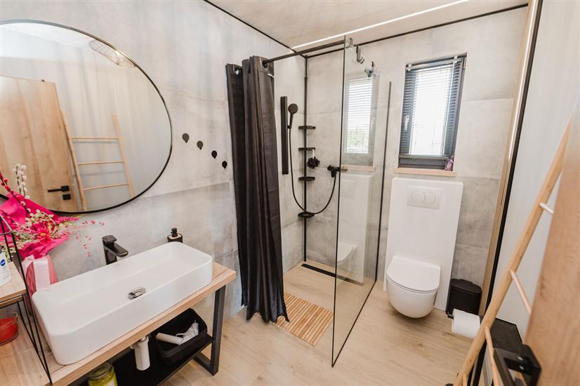 House K1, for 8 persons