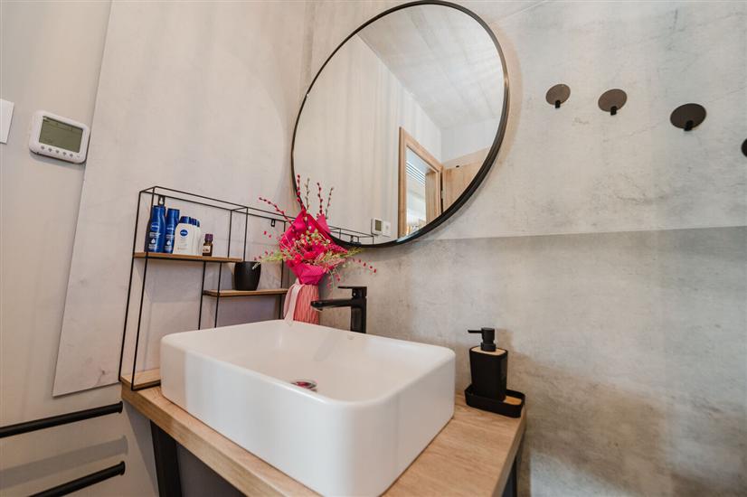 House K1, for 8 persons