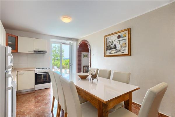 House K1, for 10 persons